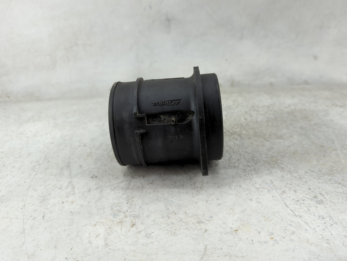2007-2008 Gmc Acadia Mass Air Flow Meter Maf 1485333 - Oemusedautoparts1.com