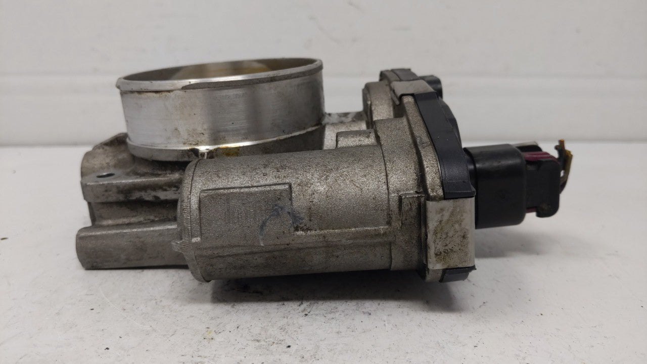 2007-2011 Gmc Acadia Throttle Body P/N:995AA Fits Fits 2007 2008 2009 2010 2011 OEM Used Auto Parts - Oemusedautoparts1.com