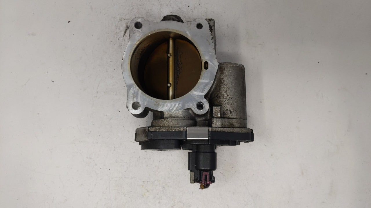 2007-2011 Gmc Acadia Throttle Body P/N:995AA Fits Fits 2007 2008 2009 2010 2011 OEM Used Auto Parts - Oemusedautoparts1.com