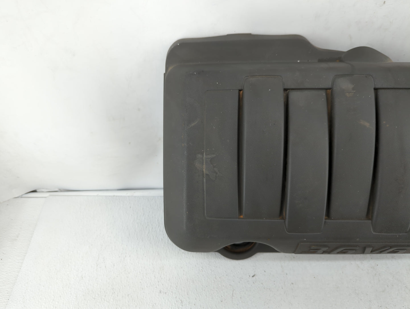 2008 Gmc Acadia Engine Cover - Oemusedautoparts1.com