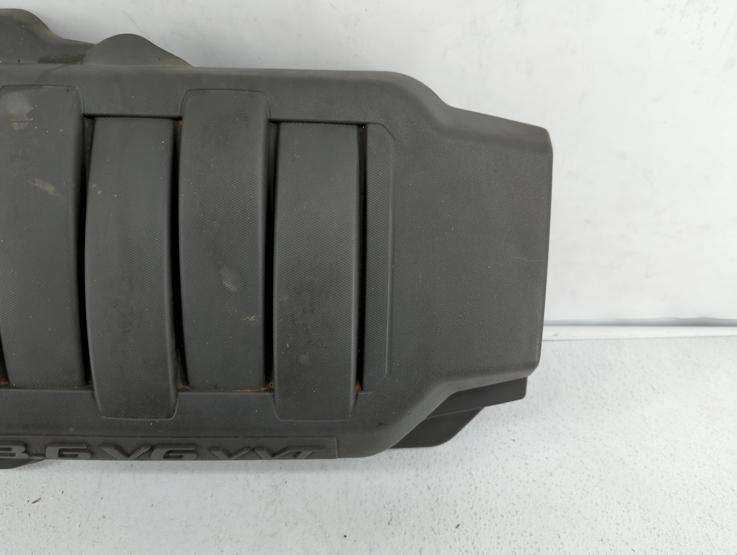 2008 Gmc Acadia Engine Cover - Oemusedautoparts1.com