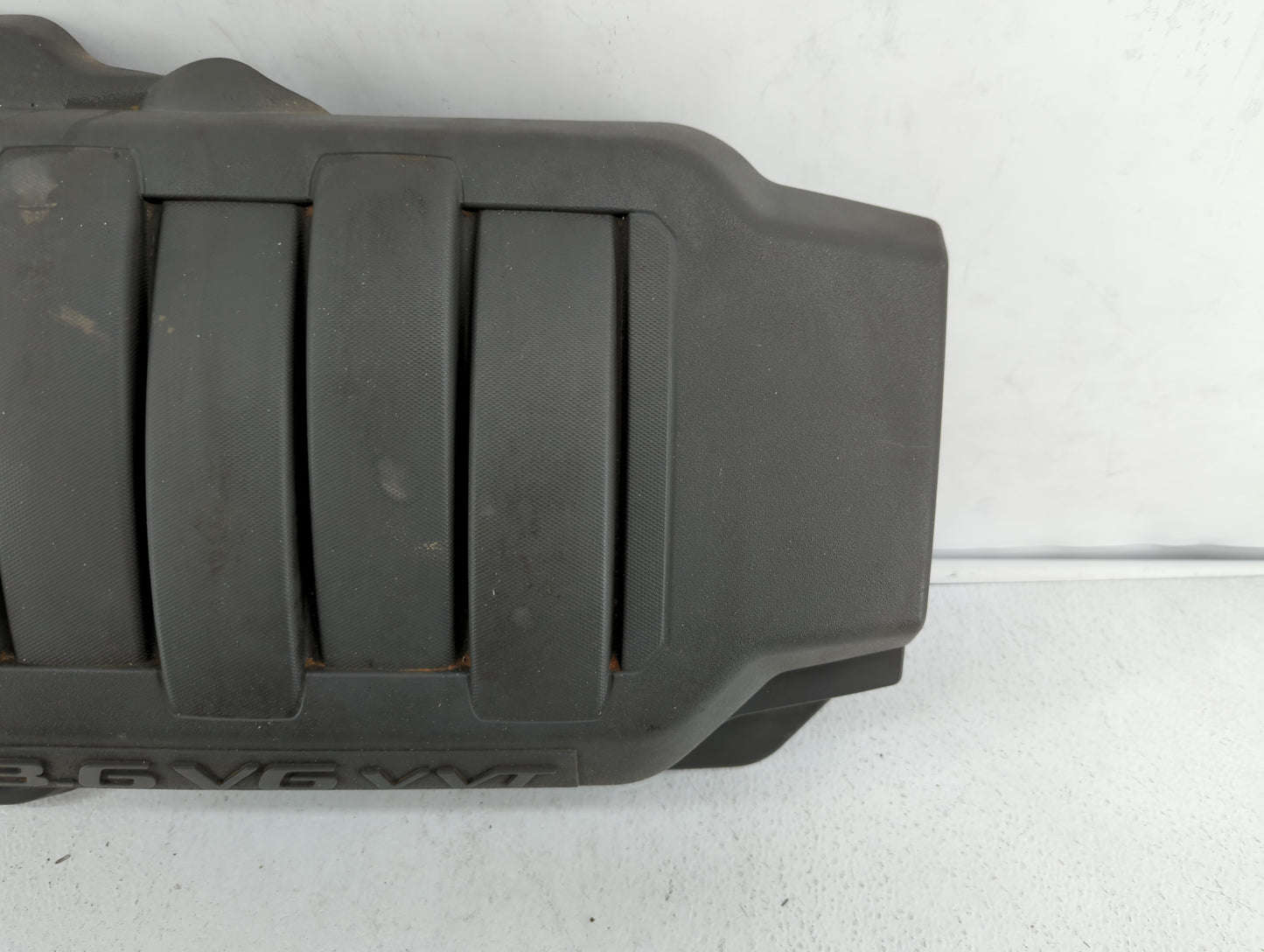 2008 Gmc Acadia Engine Cover - Oemusedautoparts1.com