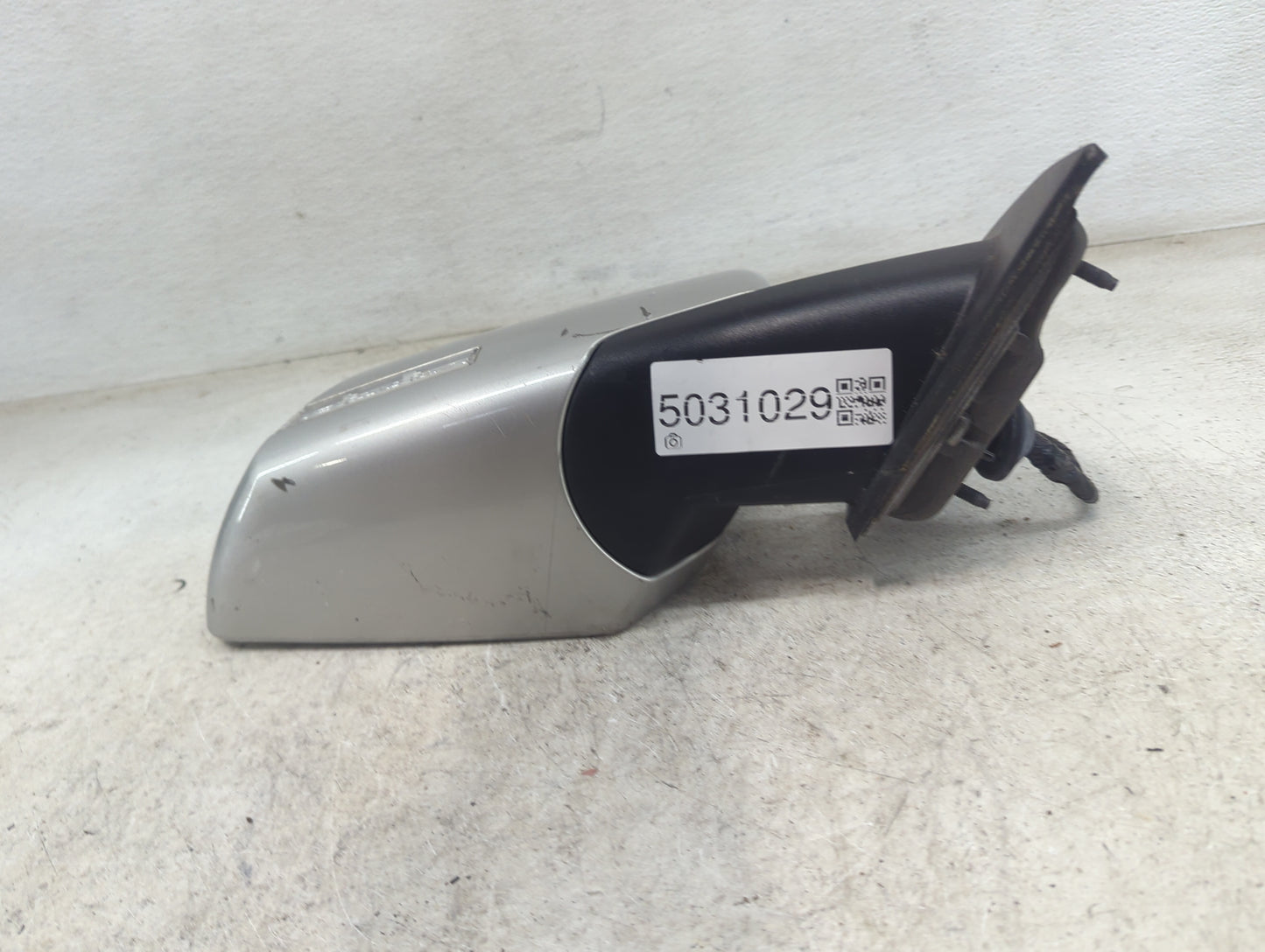 2007-2008 Gmc Acadia Passenger Side View Mirror - Right Door Mirror OEM Used - Oemusedautoparts1.com