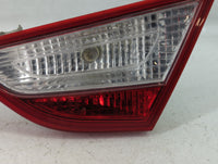 2007-2012 Gmc Acadia Tail Light Assembly Passenger Right OEM P/N:92404-3Q Fits Fits 2007 2008 2009 2010 2011 2012 OEM Used A
