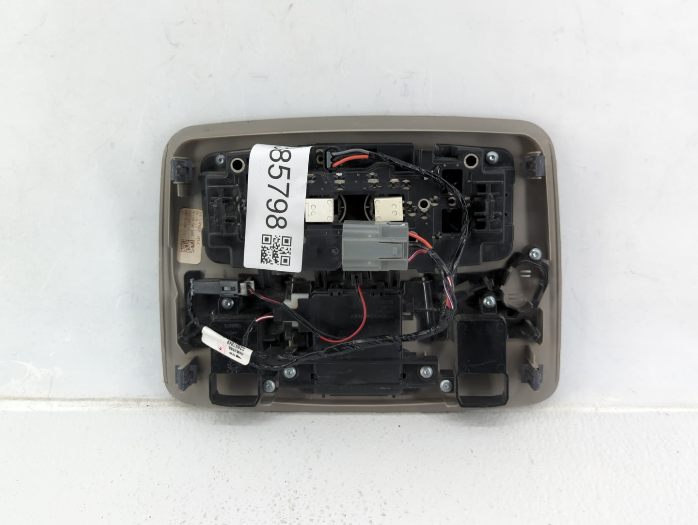 2008 Gmc Acadia Overhead Roof Console - Oemusedautoparts1.com