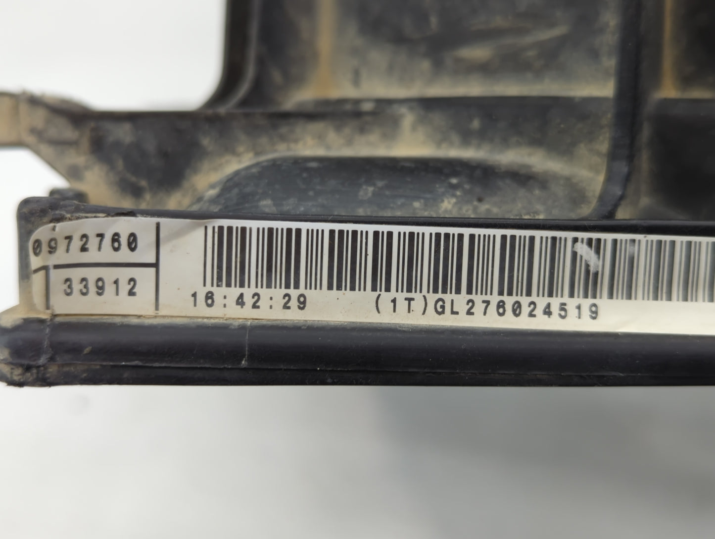 2007-2017 Gmc Acadia Left Radiator Fan Motor Assembly Black - Oemusedautoparts1.com