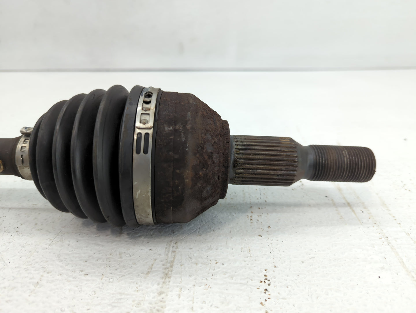 2007-2017 Gmc Acadia Axle Shaft Front Driver Cv C/v - Oemusedautoparts1.com