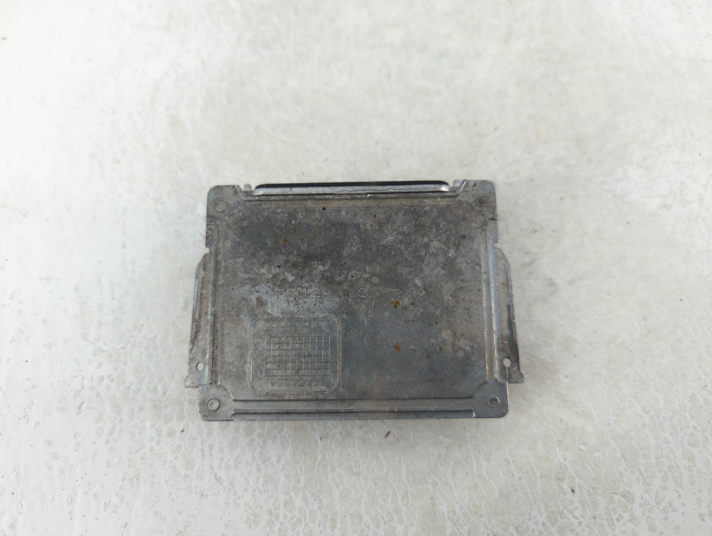 2008 Gmc Acadia Headlight Ballast Head Light Silver Metallic - Oemusedautoparts1.com