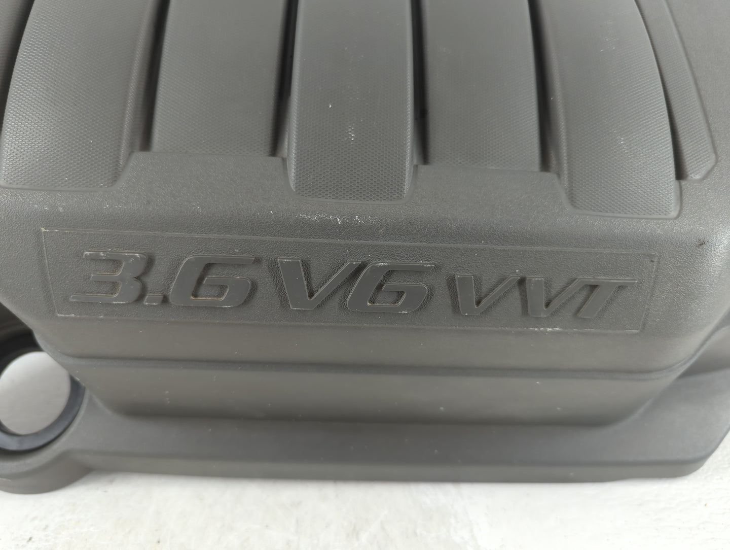 2008 Gmc Acadia Engine Cover - Oemusedautoparts1.com