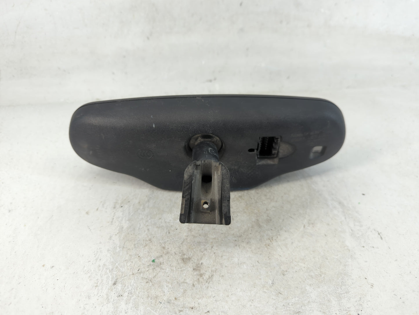 2007-2008 Gmc Acadia Interior Rear View Mirror Replacement OEM P/N:E11025898 Fits Fits 2006 2007 2008 2009 2010 2011 2012 OE