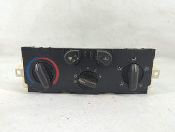2008 Gmc Canyon Climate Control Module Temperature AC/Heater Replacement P/N:25841856 Fits OEM Used Auto Parts - Oemusedauto