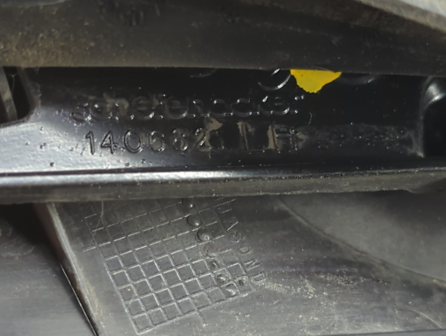 2004-2012 Gmc Canyon Driver Side View Mirror - Left Door Mirror OEM Used - Oemusedautoparts1.com