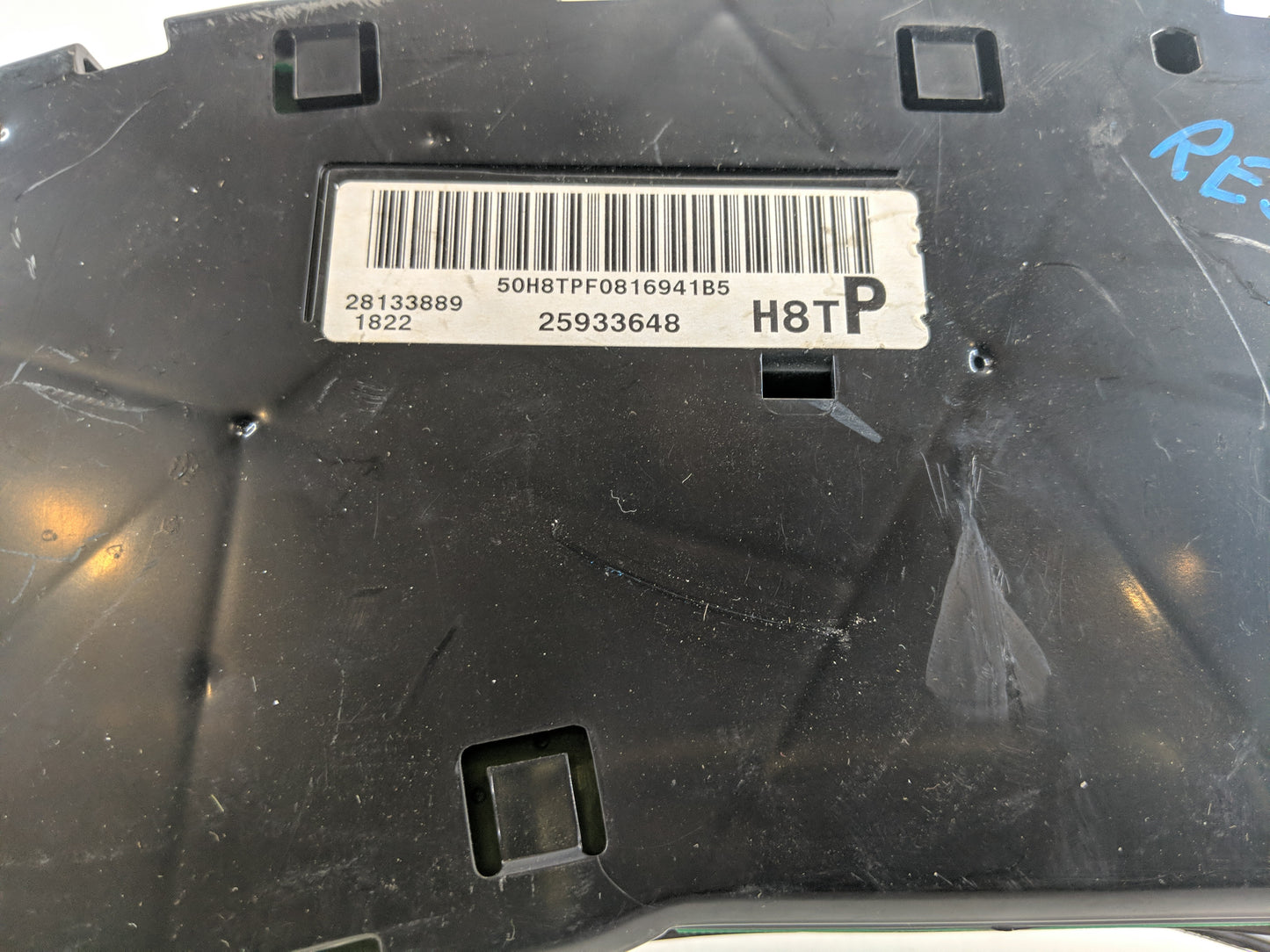 2006-2009 Gmc Envoy Instrument Cluster Speedometer Gauges P/N:25933648 Fits Fits 2006 2007 2008 2009 OEM Used Auto Parts - O