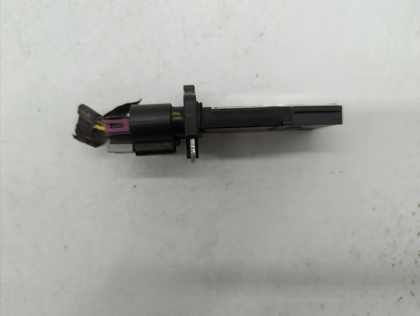 2006-2009 Gmc Envoy Mass Air Flow Meter Maf - Oemusedautoparts1.com