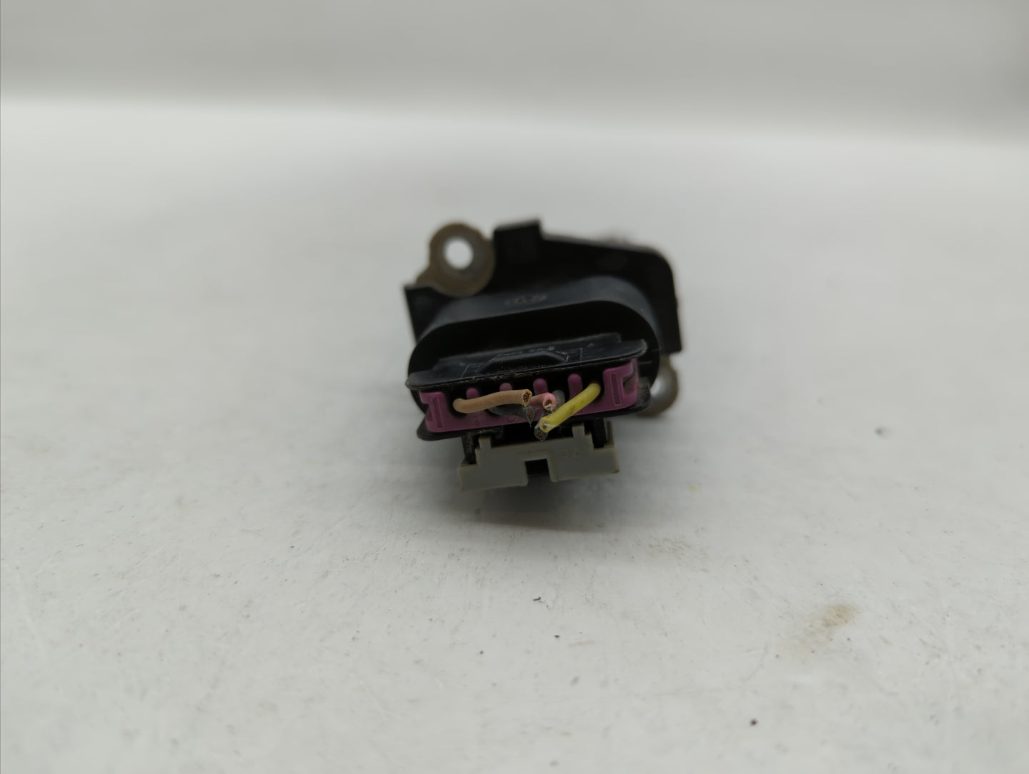 2006-2009 Gmc Envoy Mass Air Flow Meter Maf - Oemusedautoparts1.com