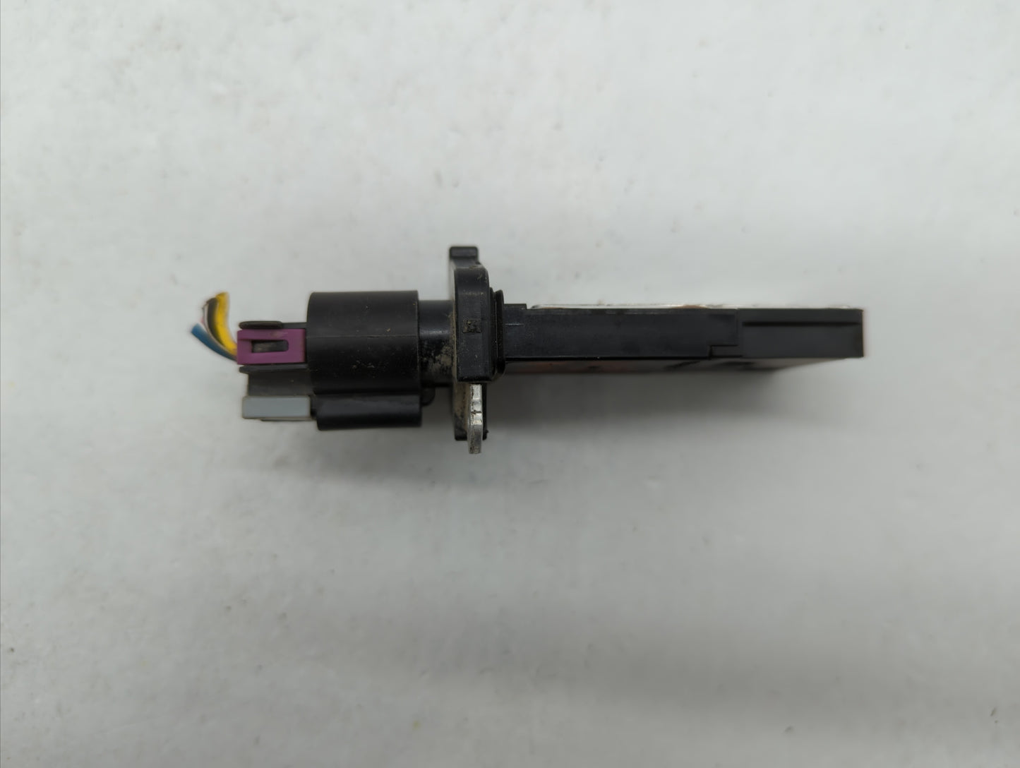 2006-2009 Gmc Envoy Mass Air Flow Meter Maf - Oemusedautoparts1.com