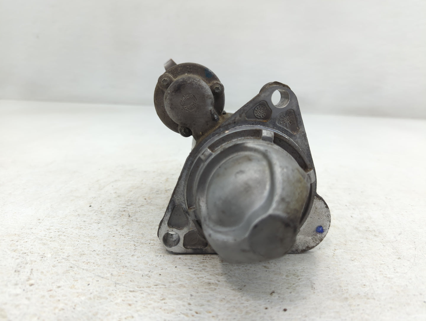 2008-2009 Gmc Envoy Car Starter Motor Solenoid OEM P/N:12609480 Fits Fits 2008 2009 2010 2011 2012 OEM Used Auto Parts - Oem