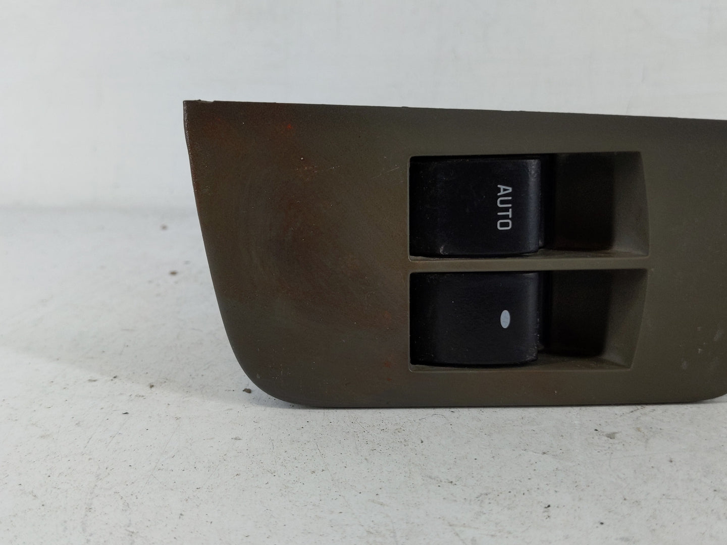 2008-2014 Gmc Savana 1500 Master Power Window Switch Replacement Driver Side Left P/N:25783333 Fits OEM Used Auto Parts - Oe