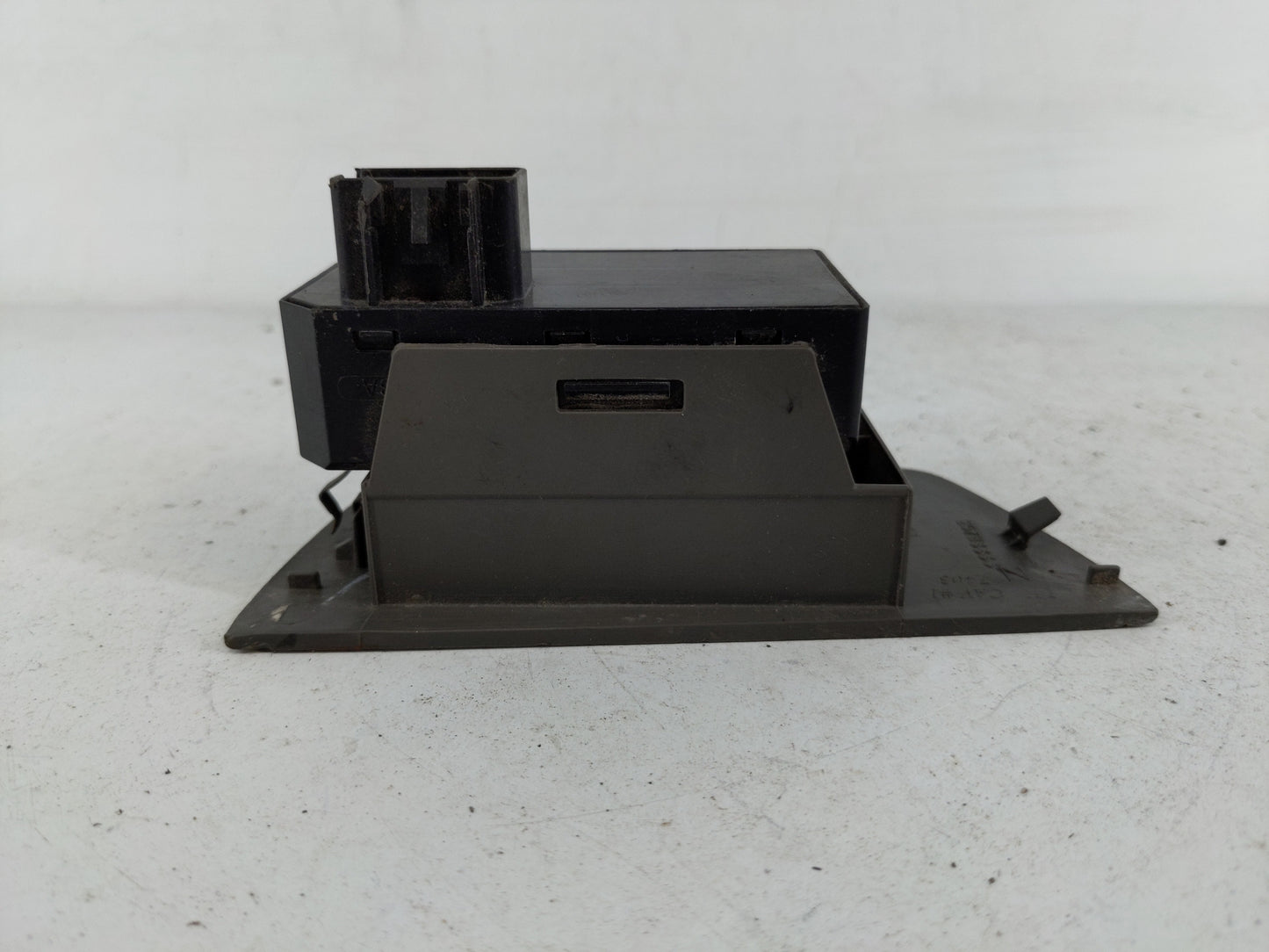 2008-2014 Gmc Savana 1500 Master Power Window Switch Replacement Driver Side Left P/N:25783333 Fits OEM Used Auto Parts - Oe