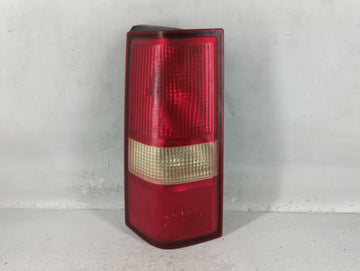 2003-2014 Gmc Savana 1500 Tail Light Assembly Driver Left OEM P/N:25823028 Fits OEM Used Auto Parts - Oemusedautoparts1.com
