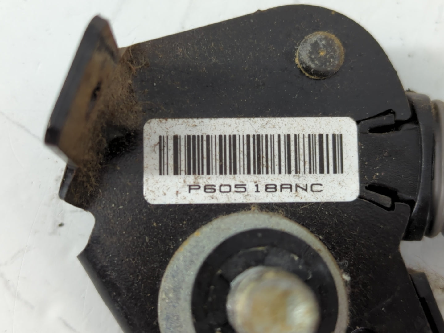 2006-2014 Gmc Savana 1500 Passenger Right Seat Belt Front Retractor - Oemusedautoparts1.com