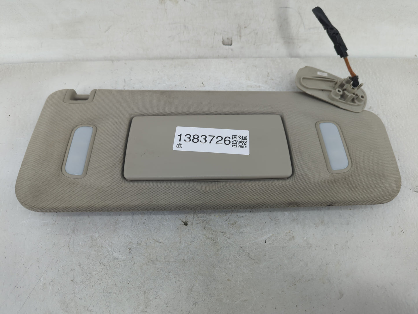 2007-2013 Gmc Sierra 1500 Sun Visor Shade Replacement Passenger Right Mirror Fits Fits 2007 2008 2009 2010 2011 2012 2013 20