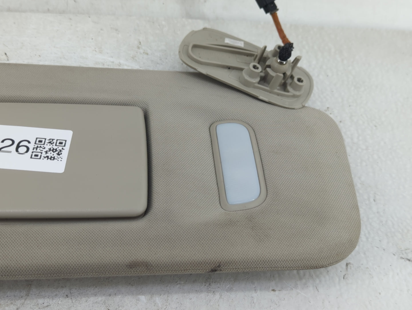 2007-2013 Gmc Sierra 1500 Sun Visor Shade Replacement Passenger Right Mirror Fits Fits 2007 2008 2009 2010 2011 2012 2013 20