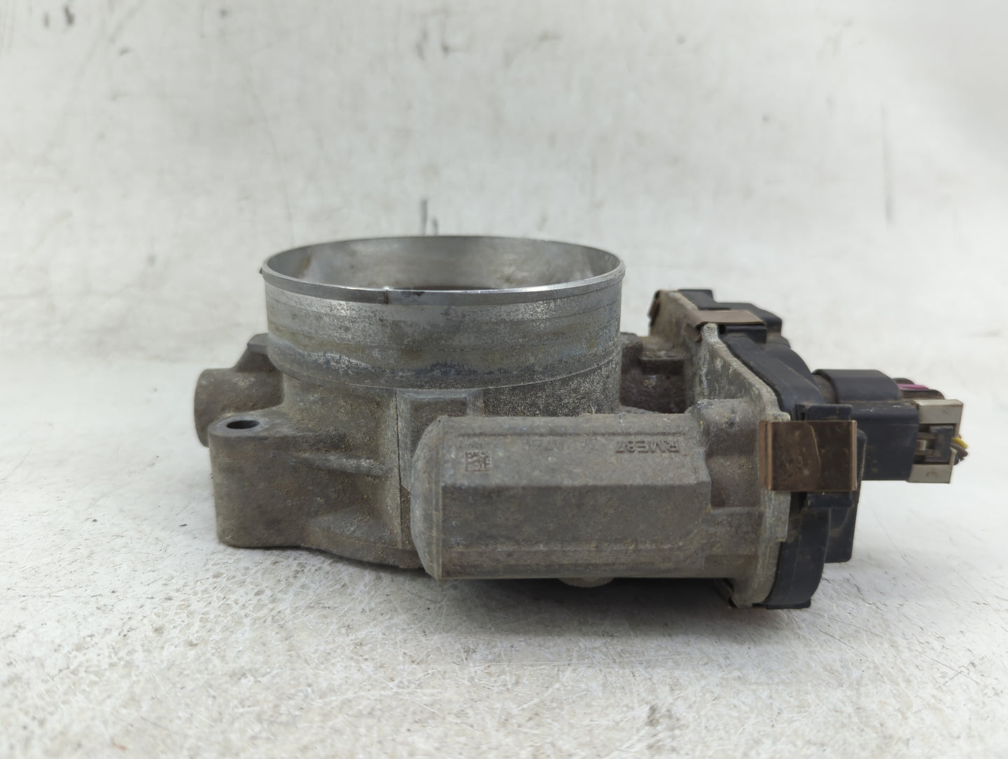 2007-2008 Gmc Sierra 1500 Throttle Body Fits Fits 2006 2007 2008 2009 OEM Used Auto Parts - Oemusedautoparts1.com