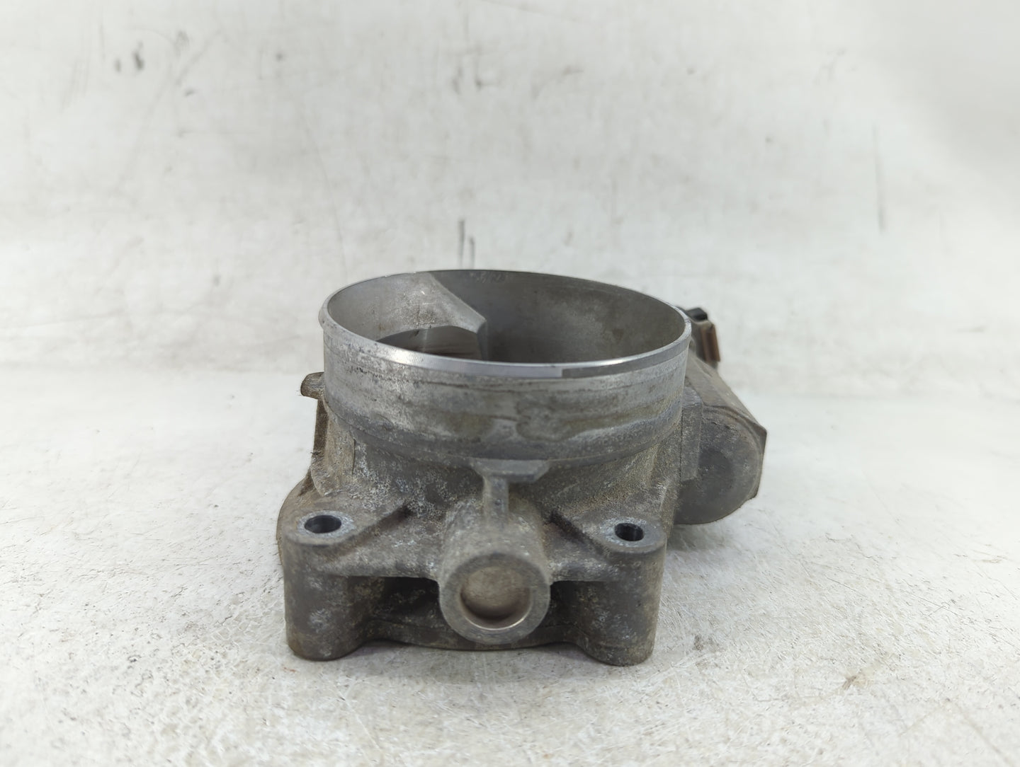 2007-2008 Gmc Sierra 1500 Throttle Body Fits Fits 2006 2007 2008 2009 OEM Used Auto Parts - Oemusedautoparts1.com