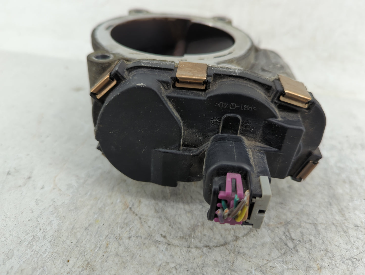 2007-2008 Gmc Sierra 1500 Throttle Body Fits Fits 2006 2007 2008 2009 OEM Used Auto Parts - Oemusedautoparts1.com
