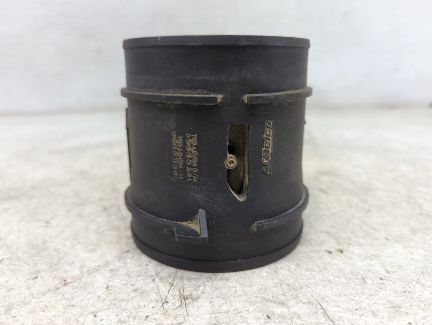 2007-2009 Gmc Sierra 1500 Mass Air Flow Meter Maf 1489793 - Oemusedautoparts1.com
