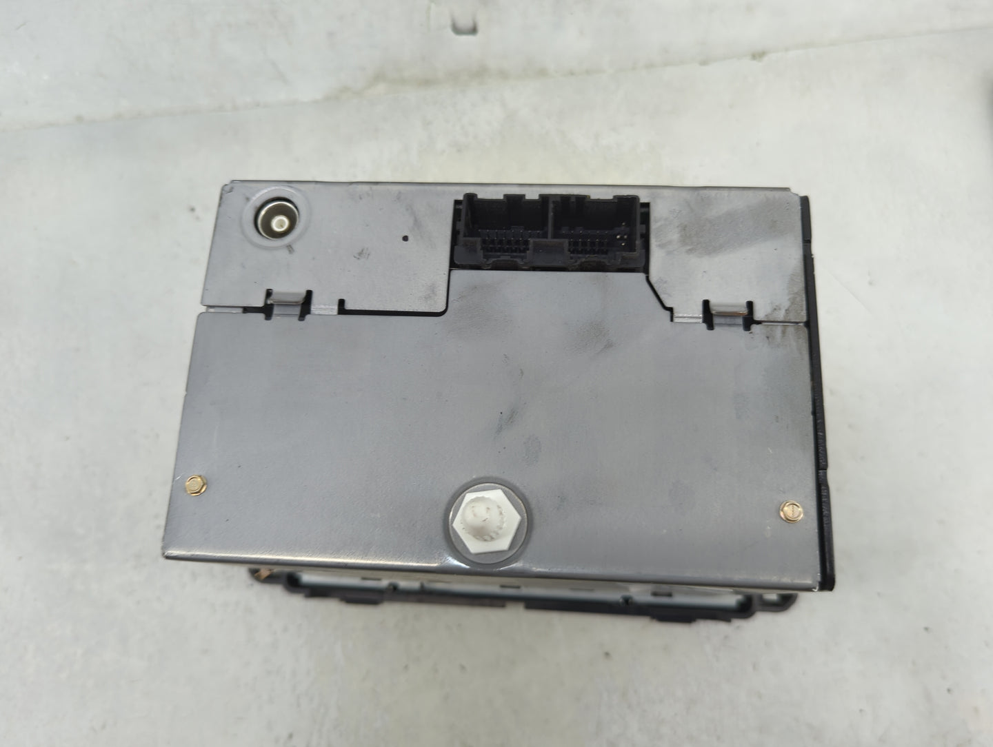 2007-2013 Gmc Sierra 1500 Radio AM FM Cd Player Receiver Replacement P/N:28153930 25941919 Fits OEM Used Auto Parts - Oemuse