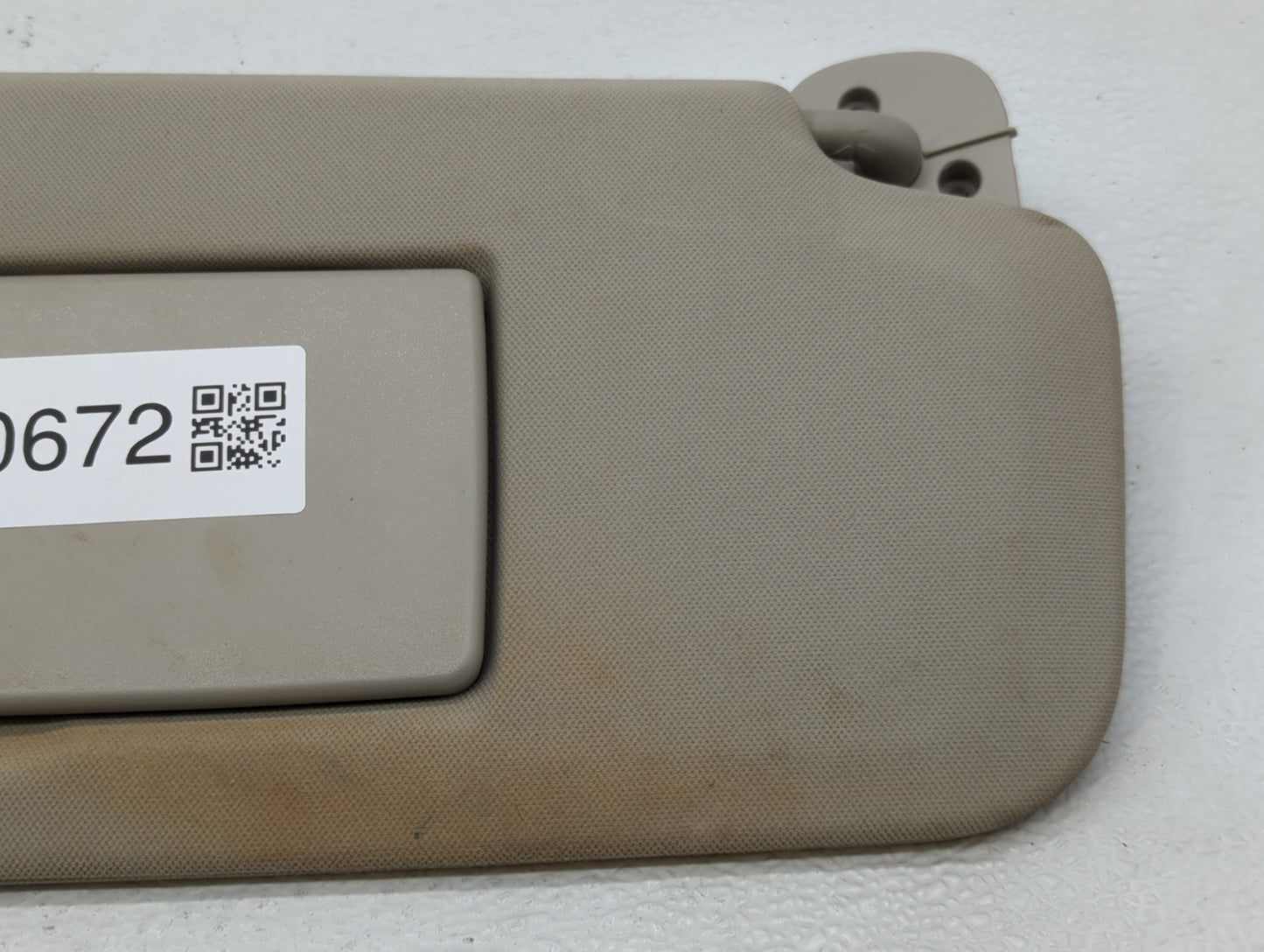 2007-2013 Gmc Sierra 1500 Sun Visor Shade Replacement Passenger Right Mirror Fits Fits 2007 2008 2009 2010 2011 2012 2013 20