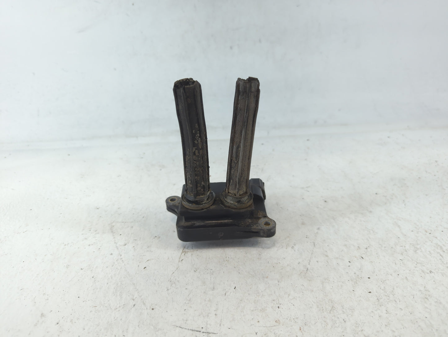 2007-2013 Gmc Sierra 1500 Ignition Coil Igniter Pack - Oemusedautoparts1.com