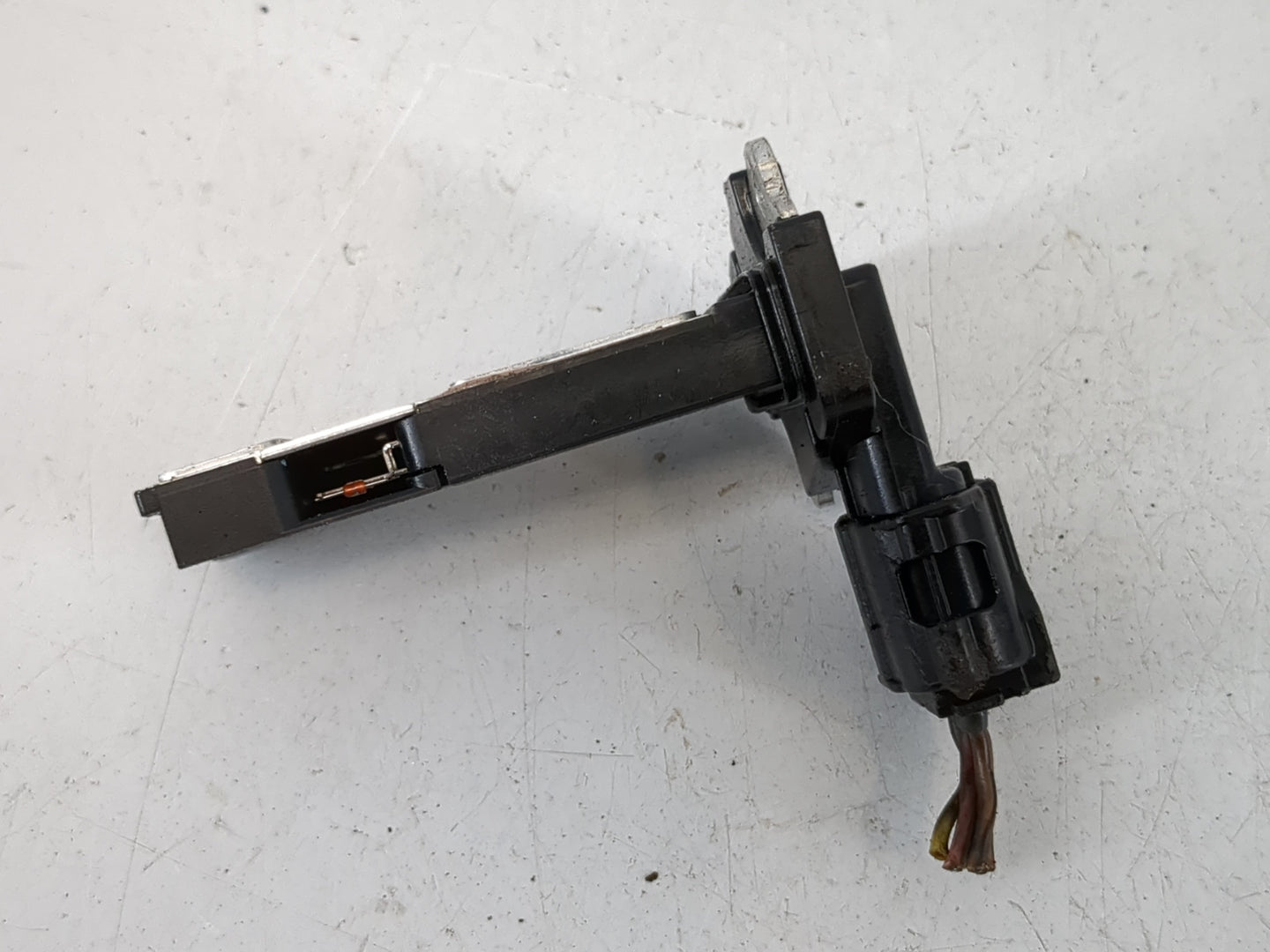 Gmc Sierra 2500 Mass Air Flow Meter Maf - Oemusedautoparts1.com
