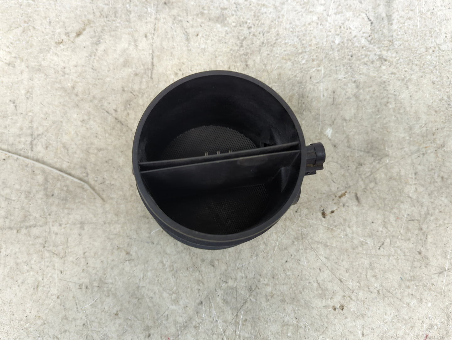 Gmc Sierra 2500 Mass Air Flow Meter Maf 1486394 - Oemusedautoparts1.com