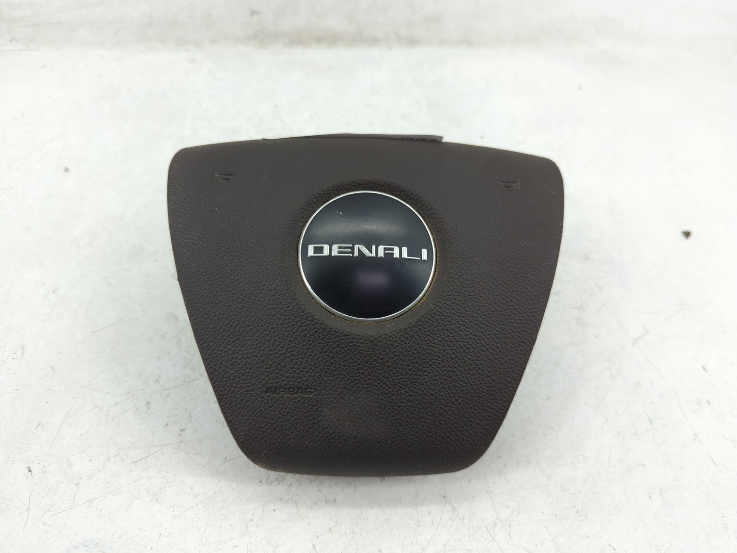 Gmc Yukon Air Bag Driver Left Steering Wheel Mounted - Oemusedautoparts1.com
