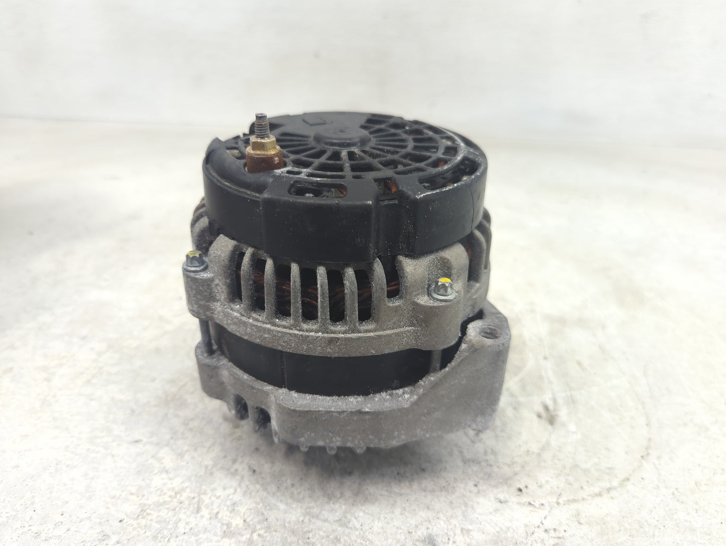 2007-2014 Gmc Yukon Alternator Replacement Generator Charging Assembly Engine OEM Fits OEM Used Auto Parts - Oemusedautopart
