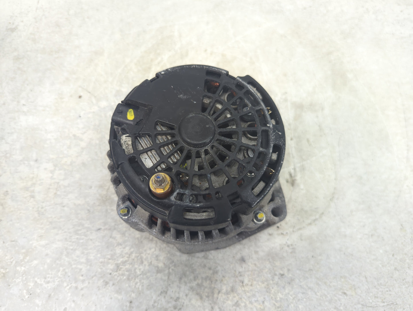 2007-2014 Gmc Yukon Alternator Replacement Generator Charging Assembly Engine OEM Fits OEM Used Auto Parts - Oemusedautopart