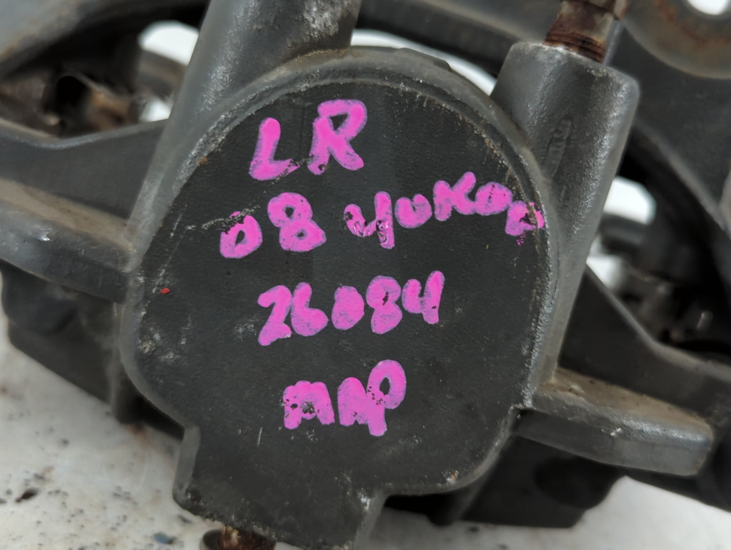 2007-2020 Gmc Yukon Front Driver Left Brake Caliper - Oemusedautoparts1.com