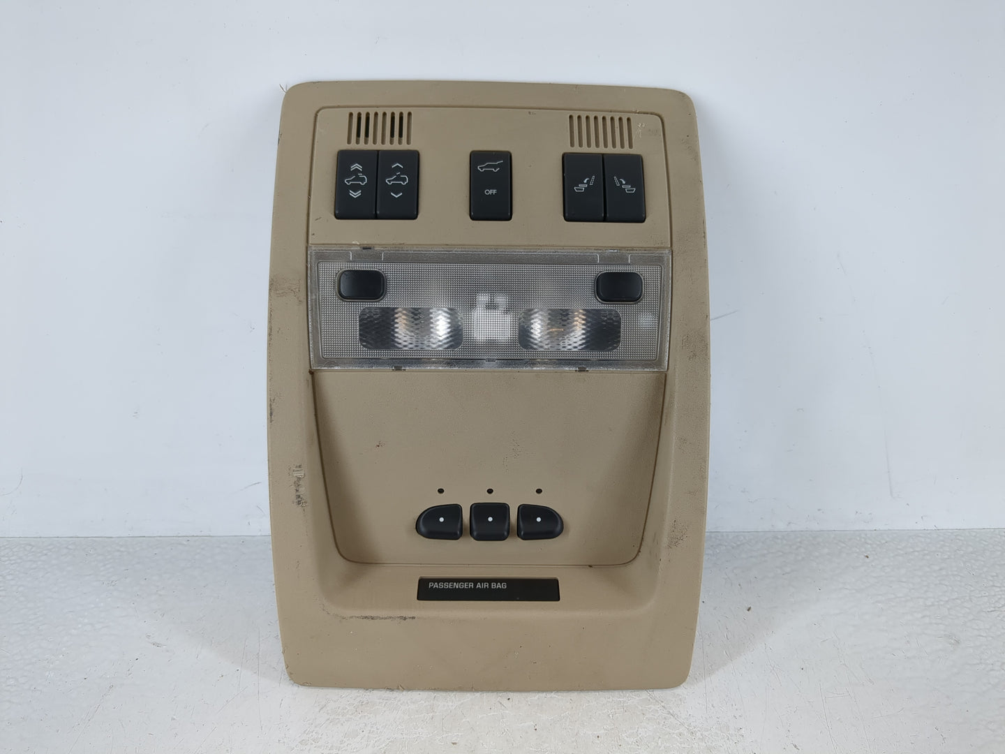 2007-2009 Gmc Yukon Xl 1500 Overhead Roof Console Interior Dome Light - Oemusedautoparts1.com