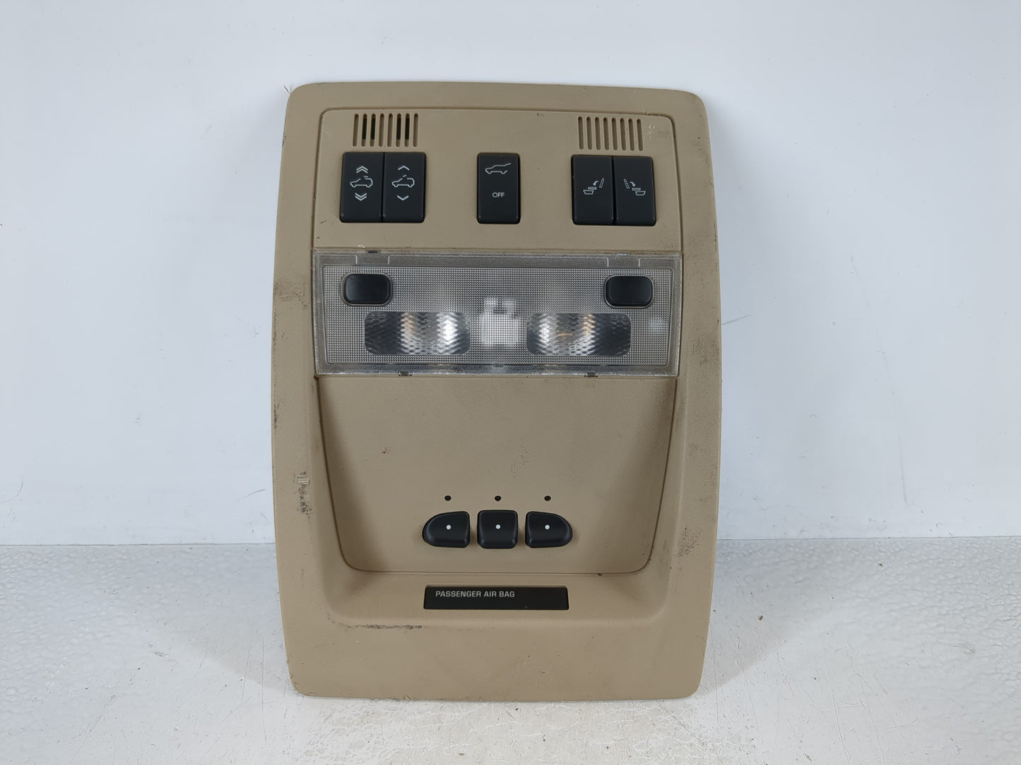 2007-2009 Gmc Yukon Xl 1500 Overhead Roof Console Interior Dome Light - Oemusedautoparts1.com