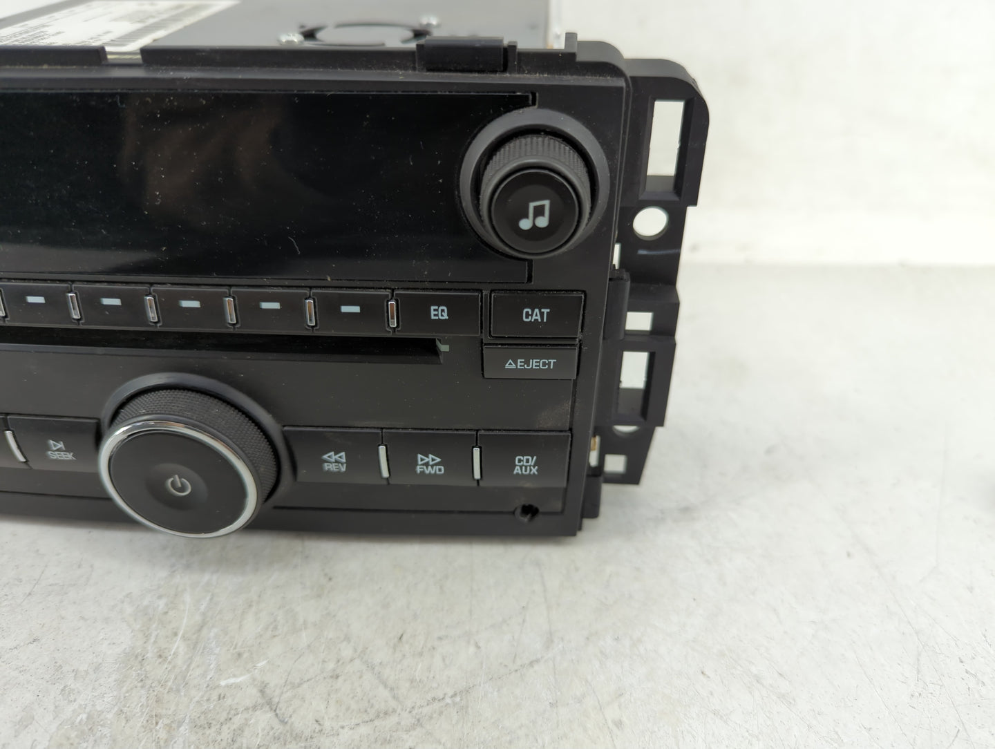 2007-2014 Gmc Yukon Xl 1500 Radio AM FM Cd Player Receiver Replacement P/N:28107620 25864960 Fits OEM Used Auto Parts - Oemu