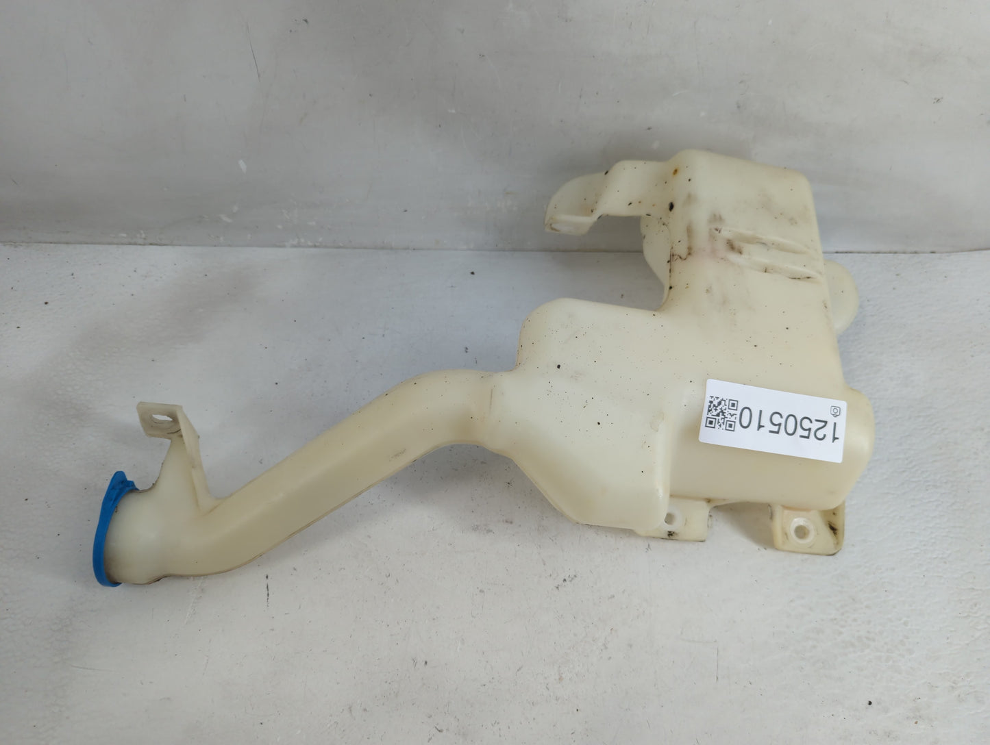 2008-2012 Honda Accord Windshield Washer Fluid Reservoir Bottle Oem - Oemusedautoparts1.com