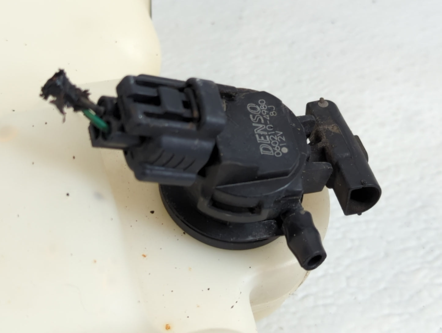 2008-2012 Honda Accord Windshield Washer Fluid Reservoir Bottle Oem - Oemusedautoparts1.com