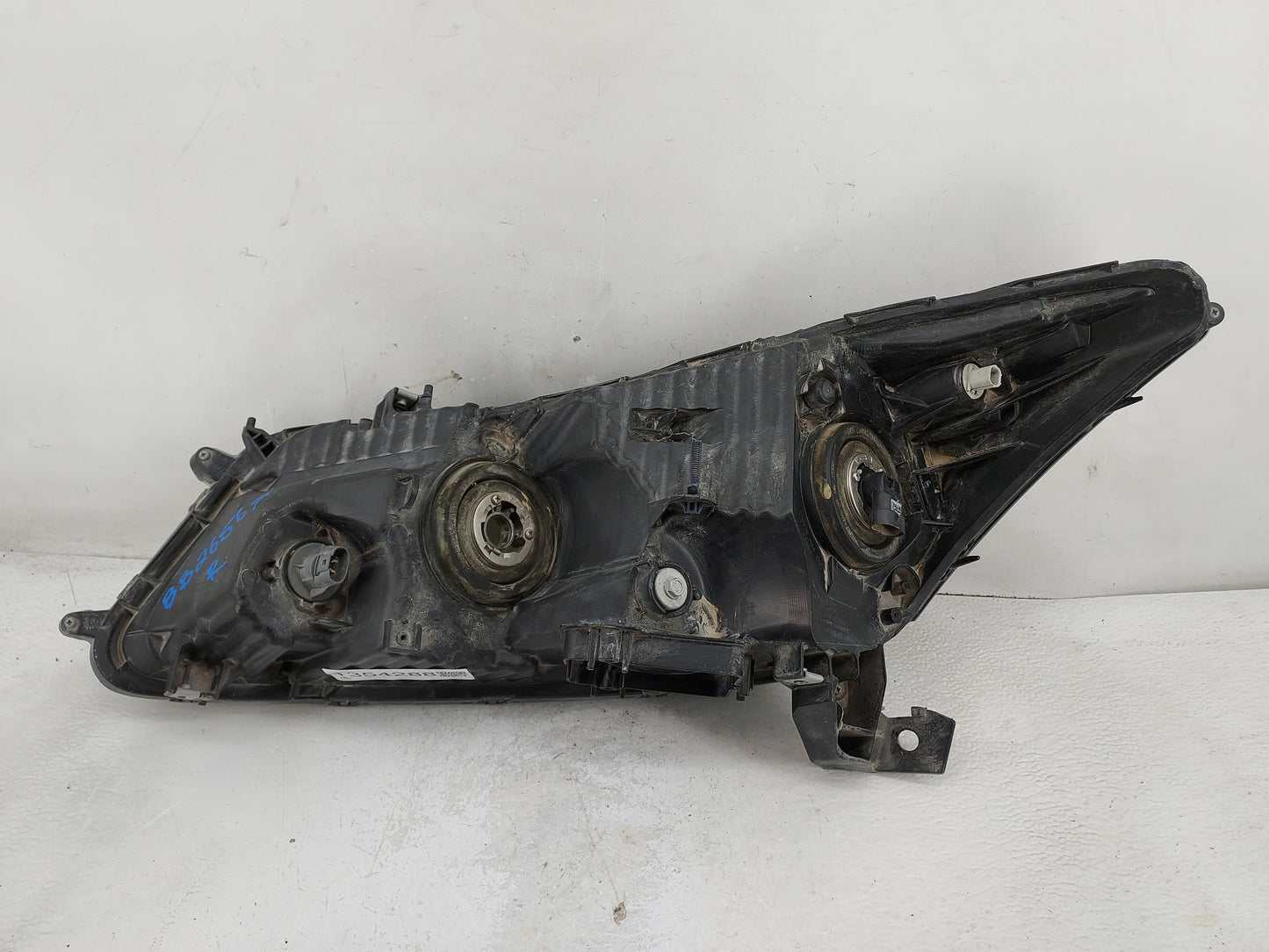 2008-2012 Honda Accord Passenger Right Oem Head Light Headlight Lamp - Oemusedautoparts1.com