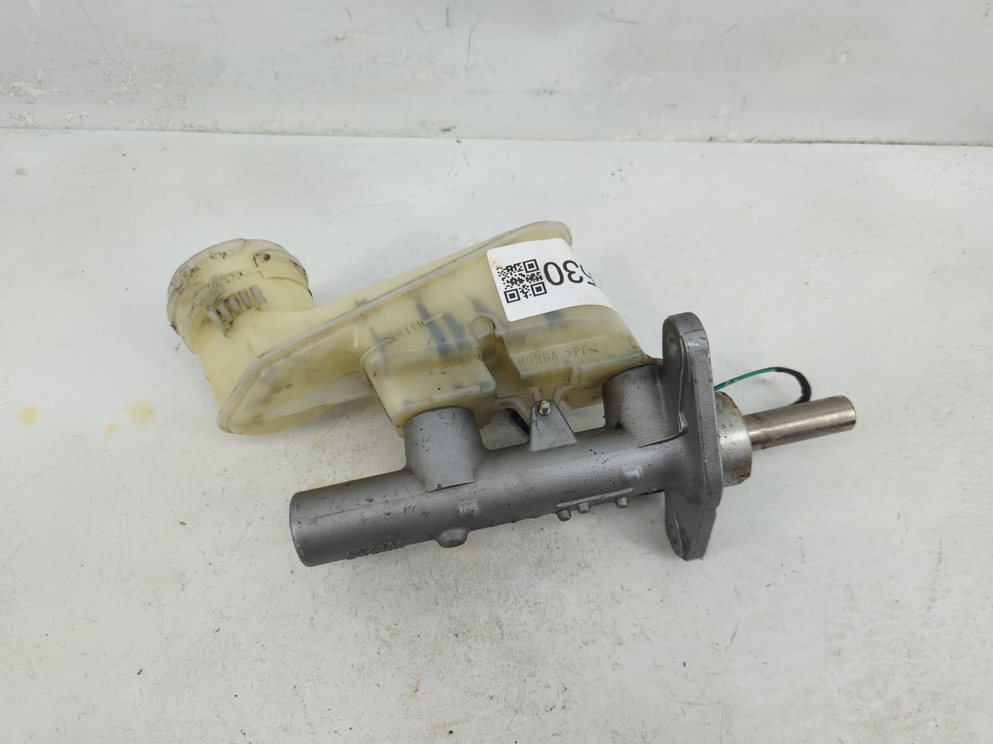 2008-2012 Honda Accord Brake Master Cylinder 1376530 - Oemusedautoparts1.com