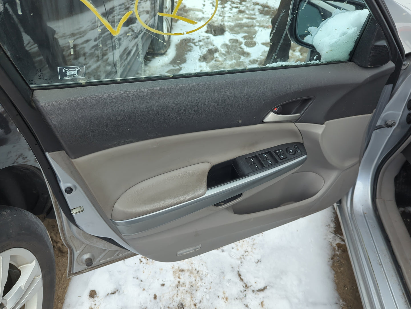 2008 Honda Accord Front Left Driver Interior Door Panel Trim - Oemusedautoparts1.com