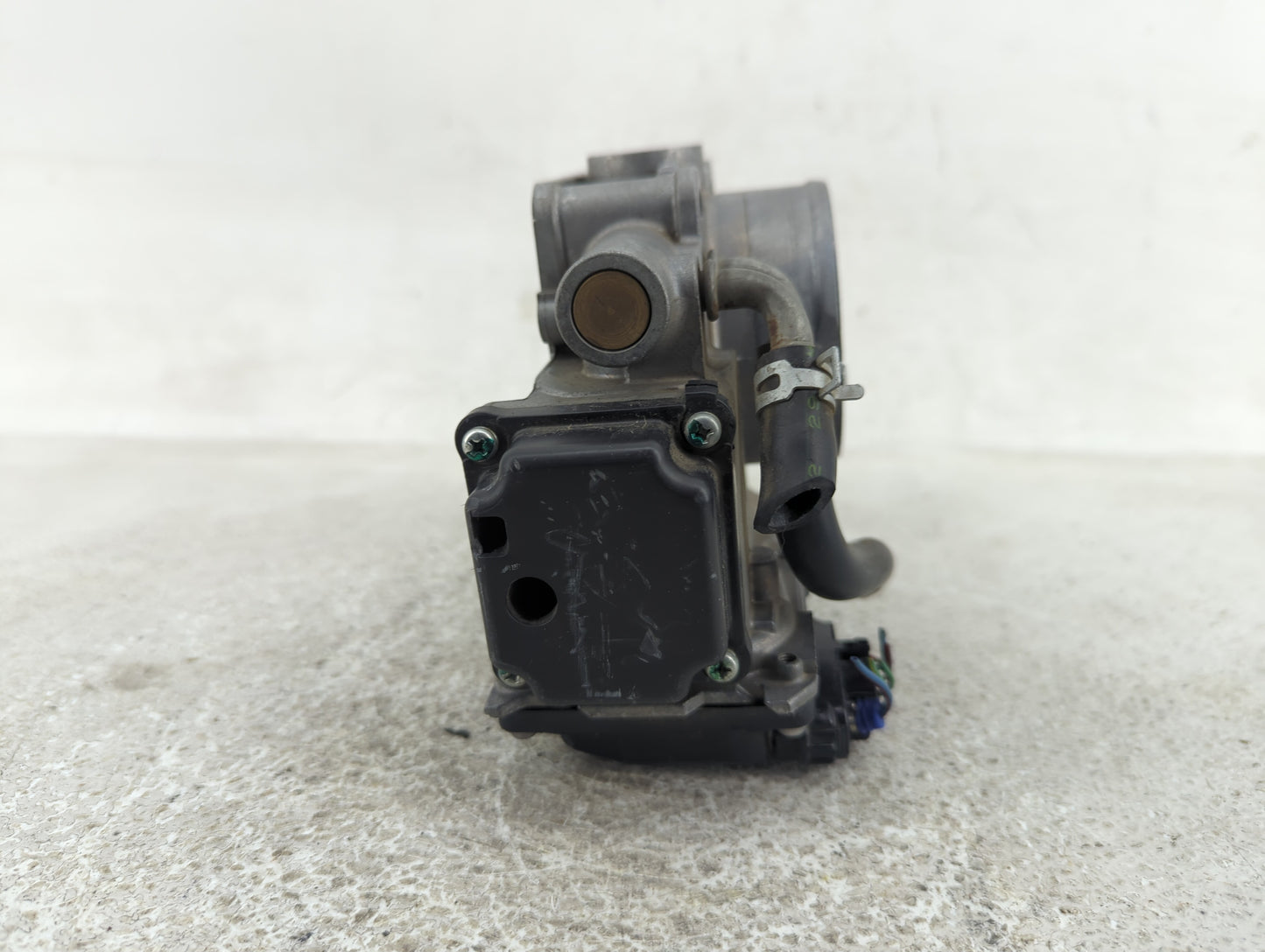 2008-2012 Honda Accord Throttle Body Fits Fits 2008 2009 2010 2011 2012 OEM Used Auto Parts - Oemusedautoparts1.com