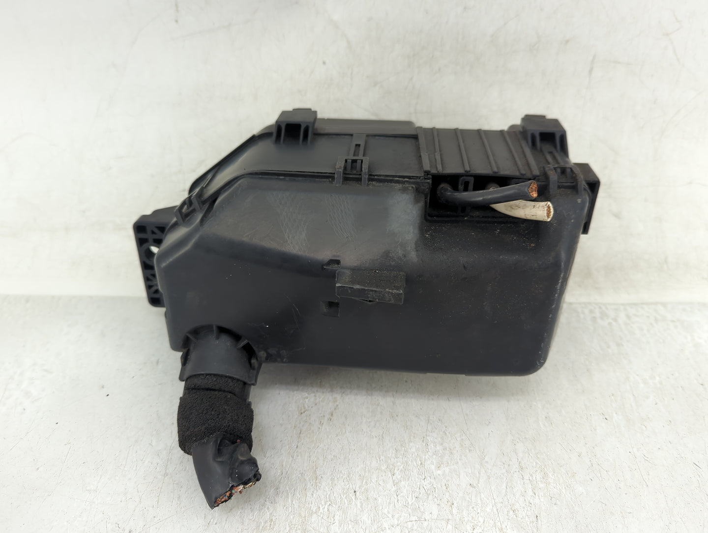2008-2012 Honda Accord Fusebox Fuse Box Panel Relay Module P/N:0183G0317 Fits Fits 2008 2009 2010 2011 2012 OEM Used Auto Pa